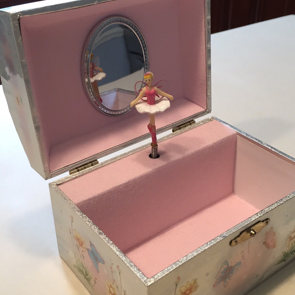 Fairy ballerina musical jewelry box